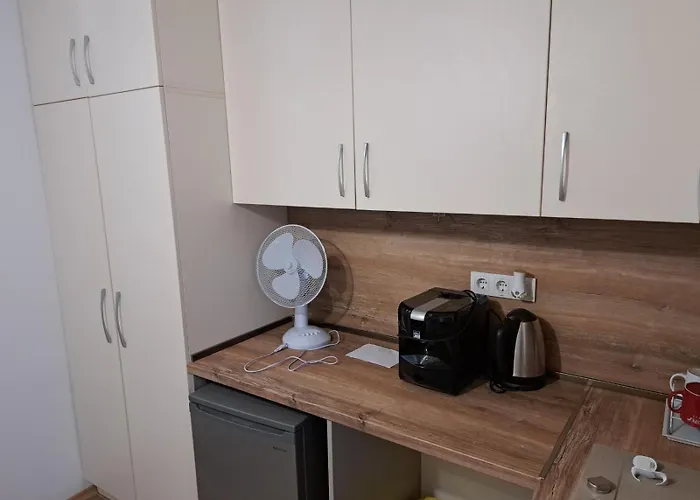 Charming Aquamarine Getaway Varna